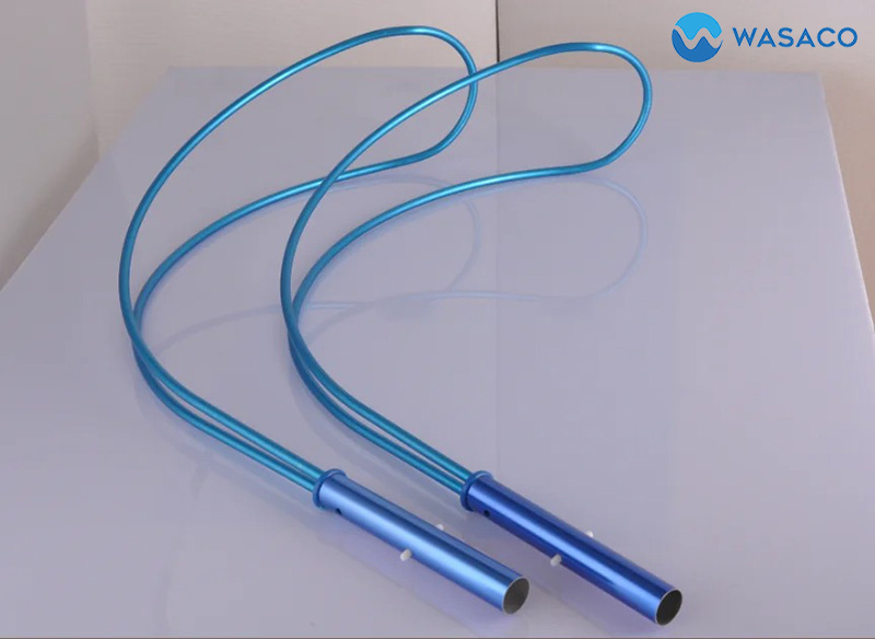 Móc cứu hộ hồ bơi