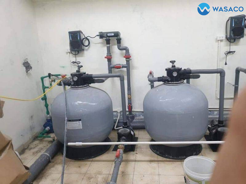 Bình lọc bị rò rỉ nước